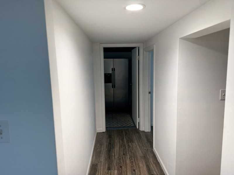 29 Loomis Street - Photo 4 of 5