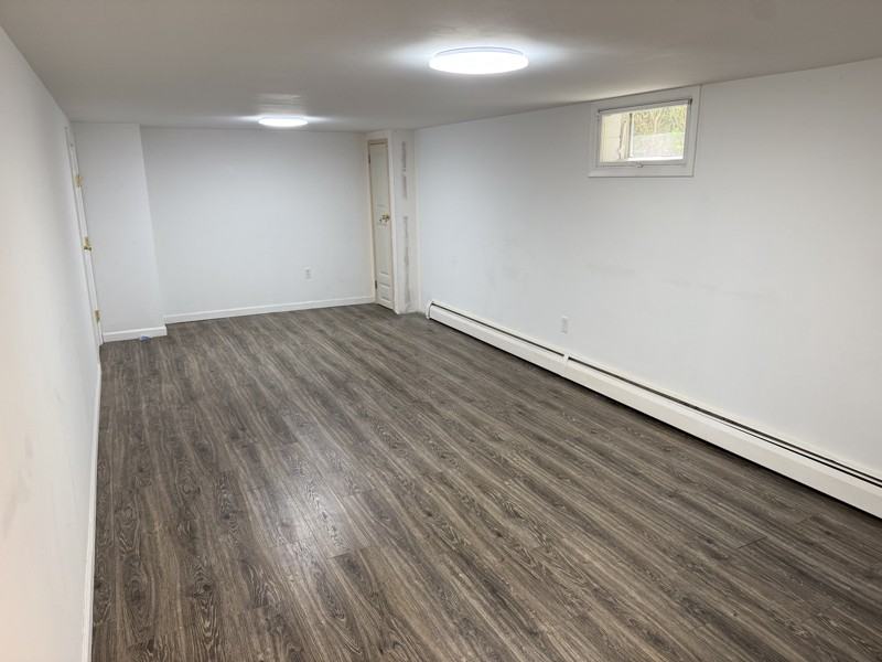 29 Loomis Street - Photo 2 of 5