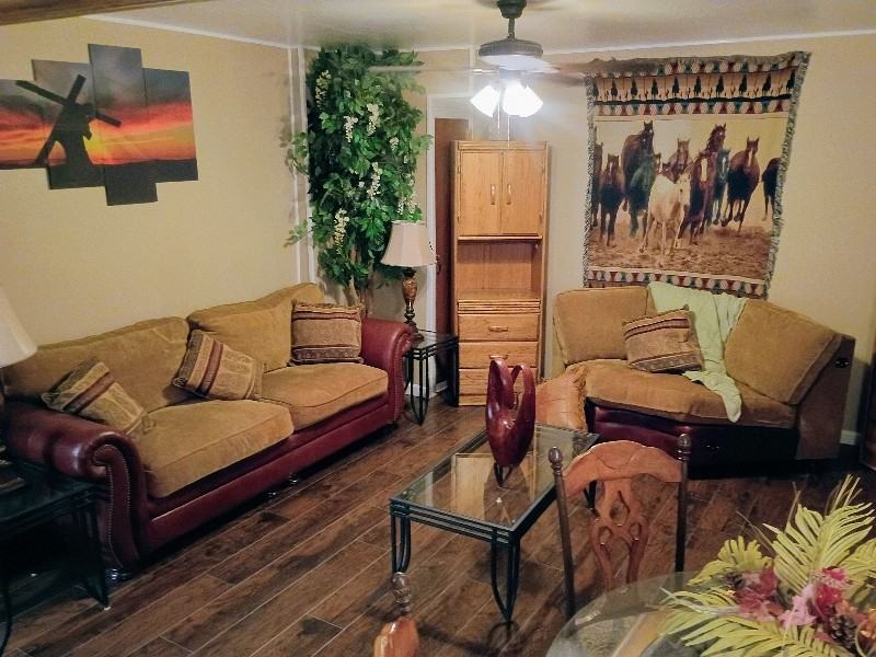 5070 Fenwood Dr #1 - Photo 4 of 11