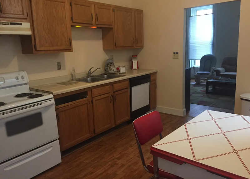 118 S 6th St #1 - Photo 6 of 12