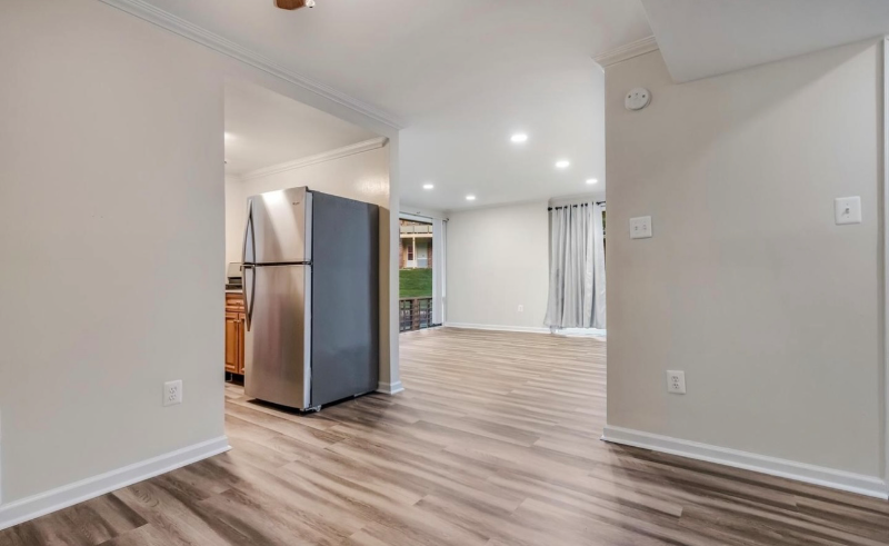 7135, Donnell Pl #A1 - Photo 6 of 15