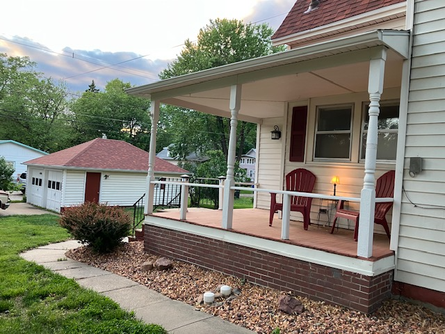 905 E 9th St - Photo 3 of 33