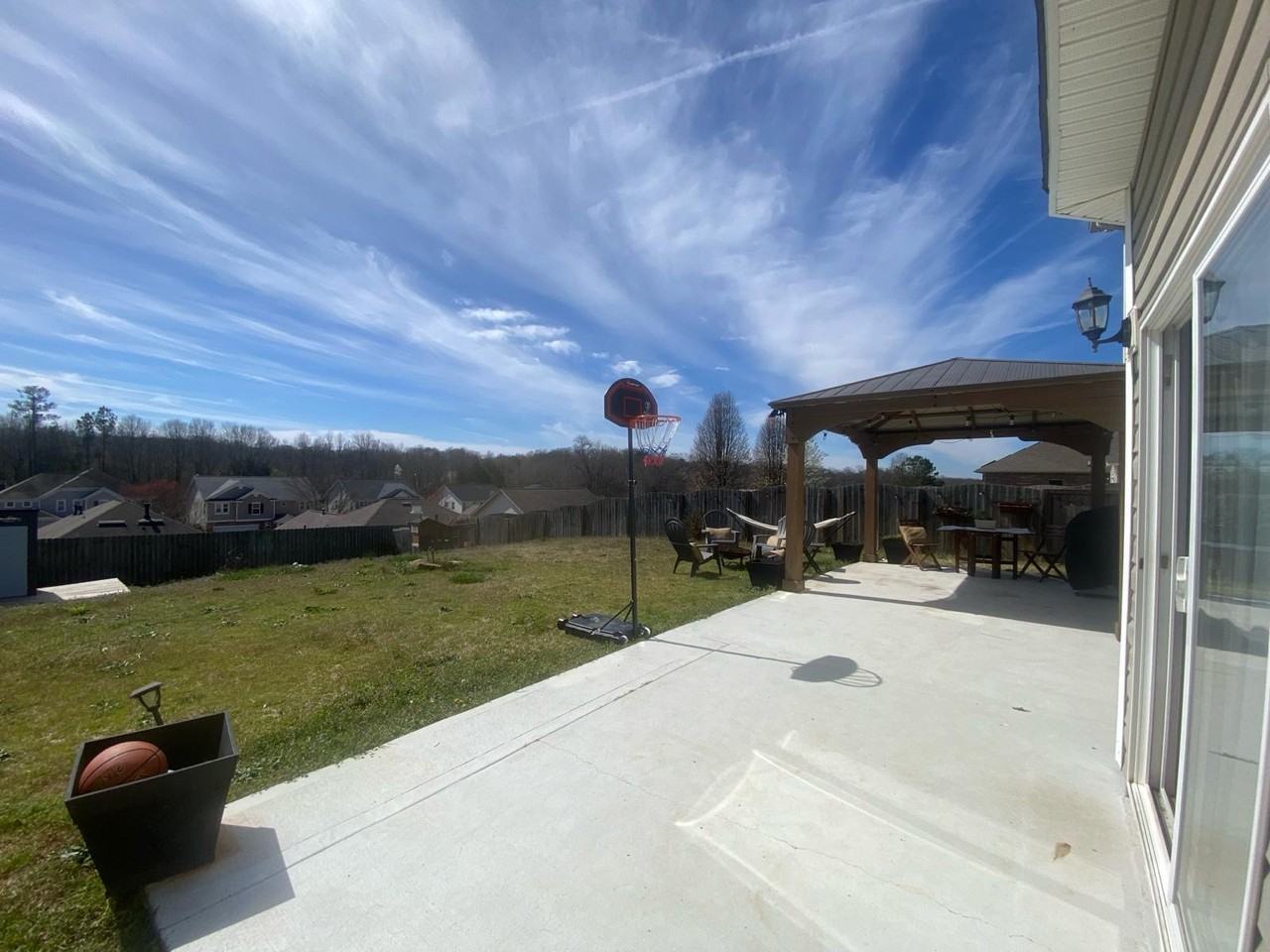 22 Border Avenue - Photo 2 of 2