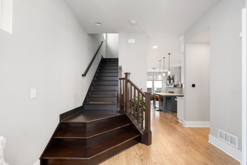 1124 Edgehill Rd #NA - Photo 2 of 29