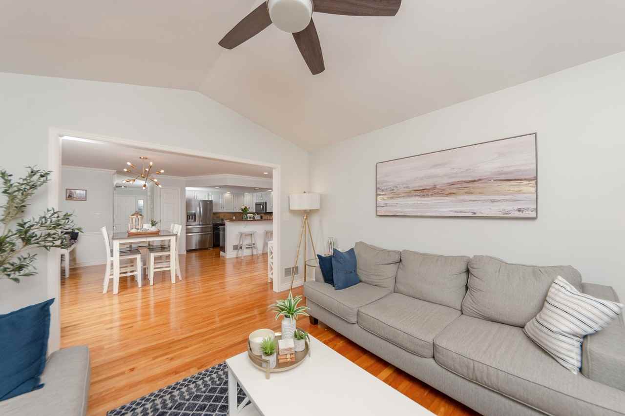 127 Moorland Ct #127 - Photo 2 of 25