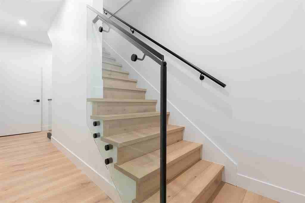 2632 Ward Street - Photo 5 of 15