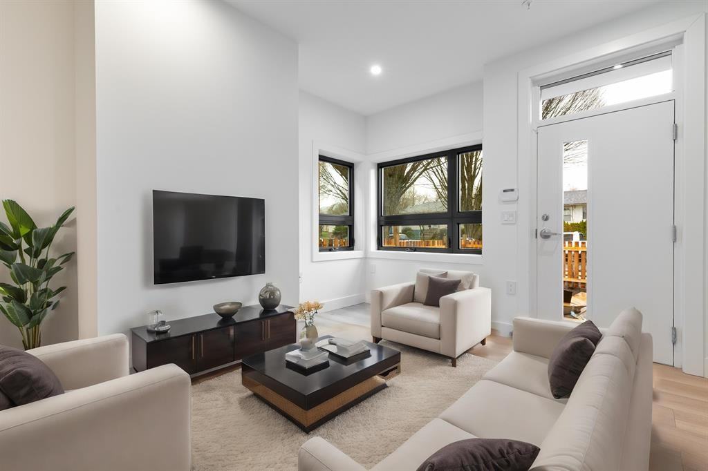 2632 Ward Street - Photo 2 of 15