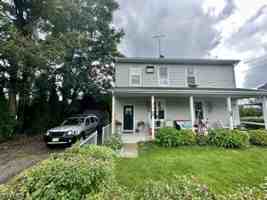 featured image of 75 Bloomfield Ave #2