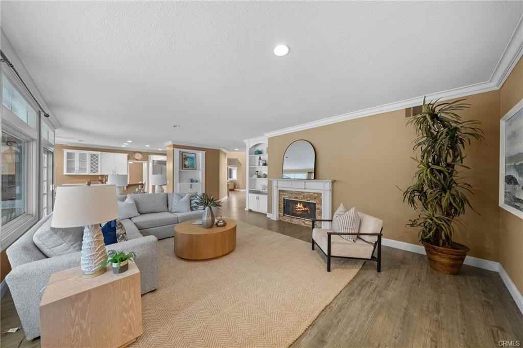 24240 Avenida De Marcia - Photo 3 of 8