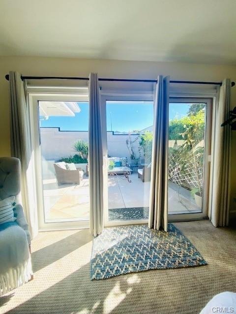 820 Gardenia Way - Photo 3 of 8