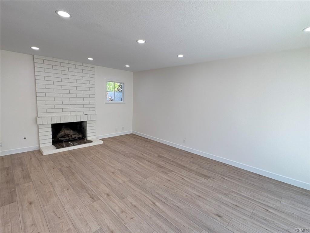 19361 Sierra Inez Rd - Photo 3 of 8