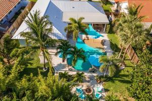 featured image of 1560 Sw 16th St