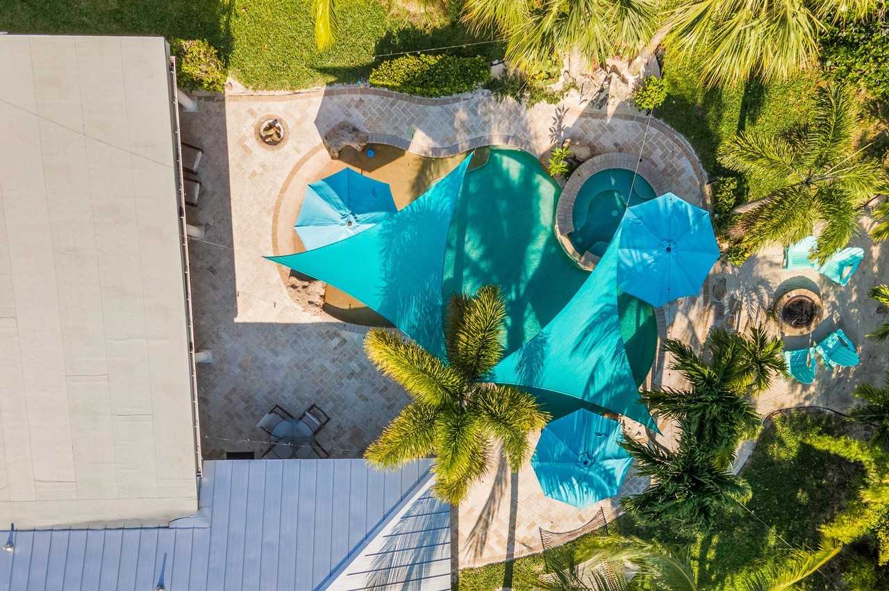 1560 Sw 16th St - Photo 6 of 50