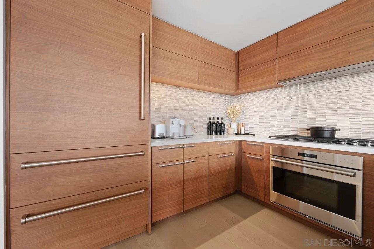 888 W E St Unit 1503 - Photo 5 of 40