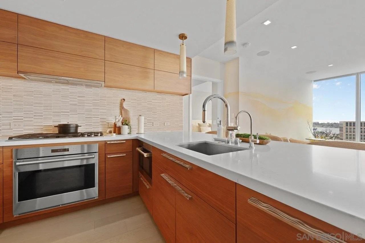 888 W E St Unit 1503 - Photo 6 of 40