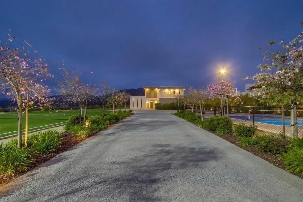 2885 Gate Three Pl - Photo 2 of 50
