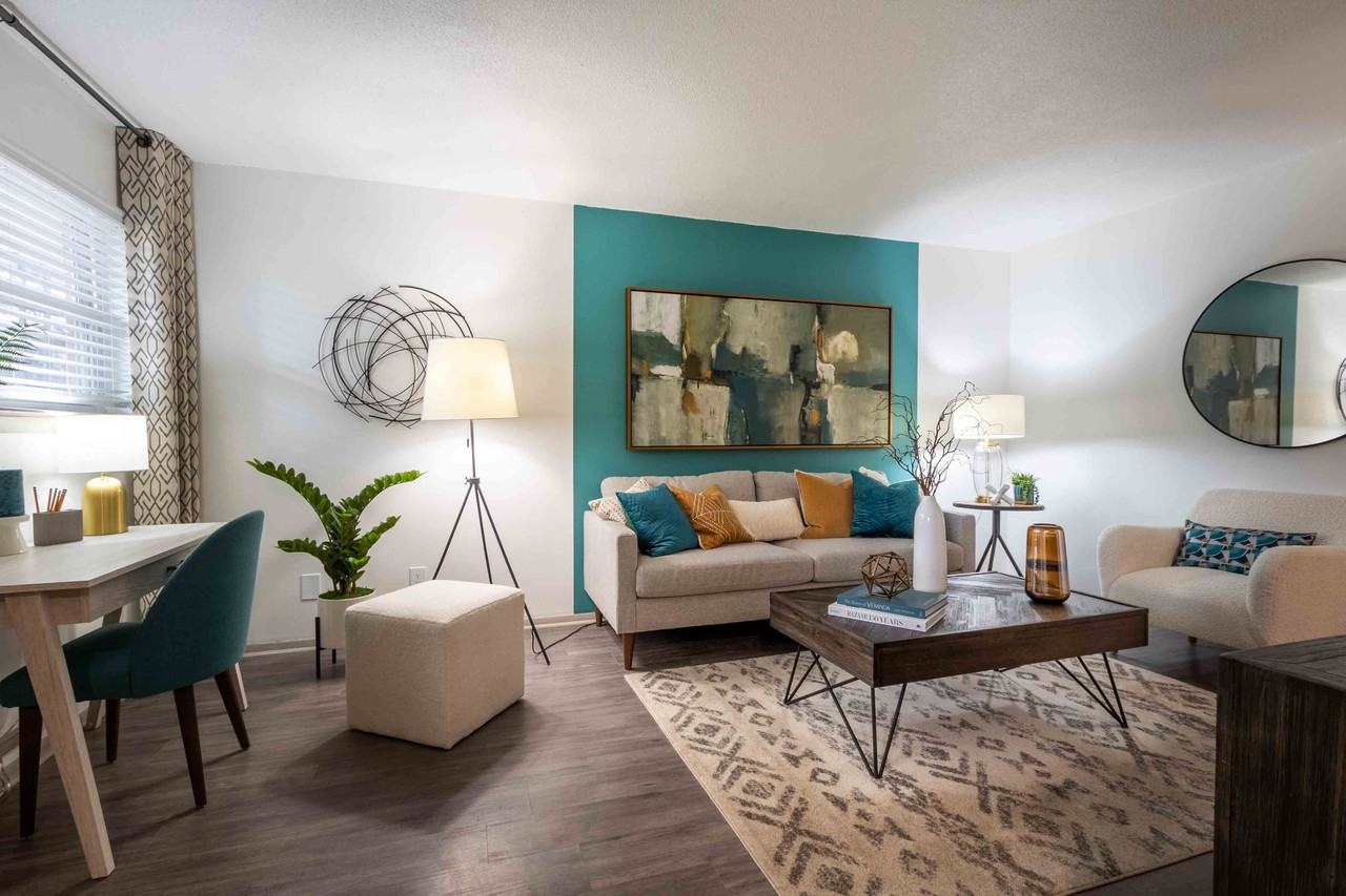 The Jaunt - Photo 5 of 20