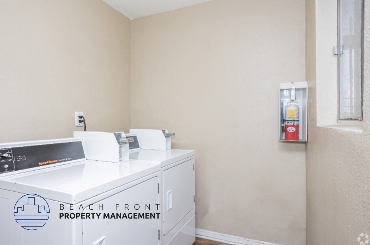 11037 Ferina St. - Photo 7 of 16