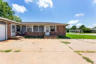 306 S Twin Pines Ave - Photo 1 of 1