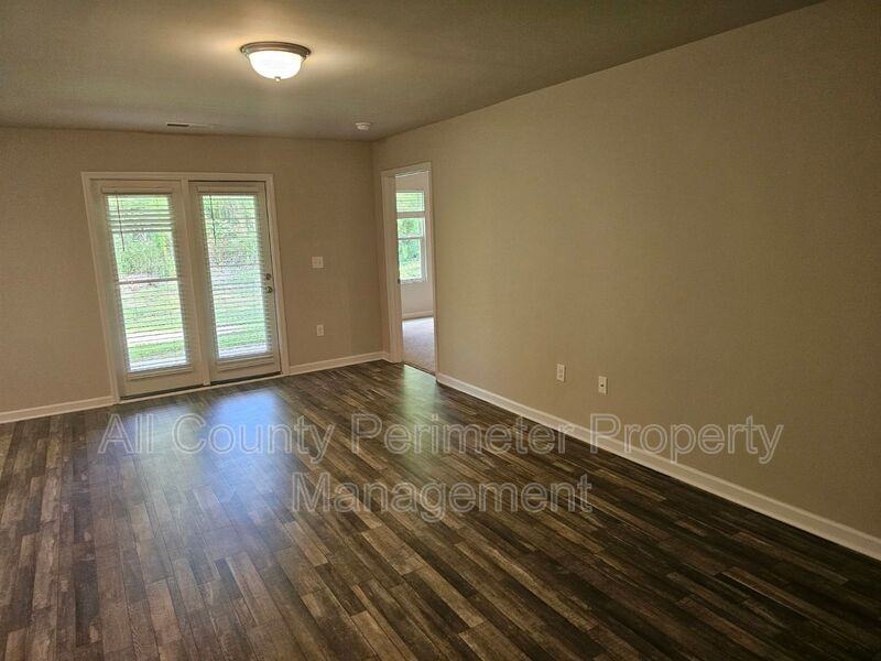 29 Danette Ct - Photo 5 of 14