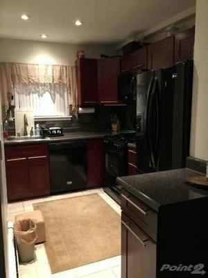 1/1 bedroom apartment - Photo 2 of 6