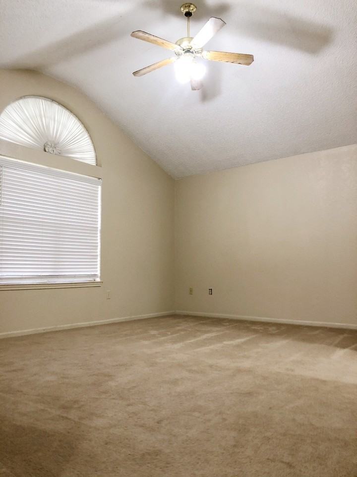 1809 Riata Drive - Photo 2 of 24