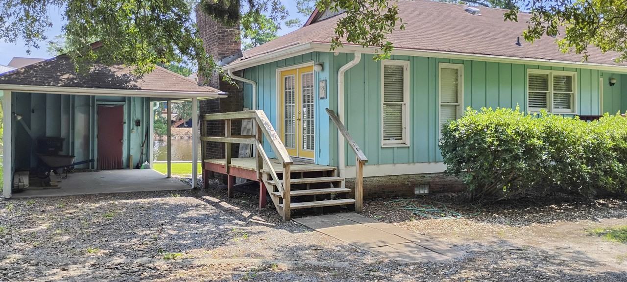 518 22nd Avenue North - Photo 2 of 20