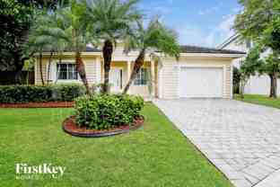 665 Se 31st Ave - Photo 1 of 1
