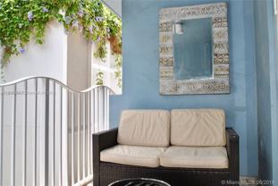 61 Collins Ave #402 - Photo 1 of 1