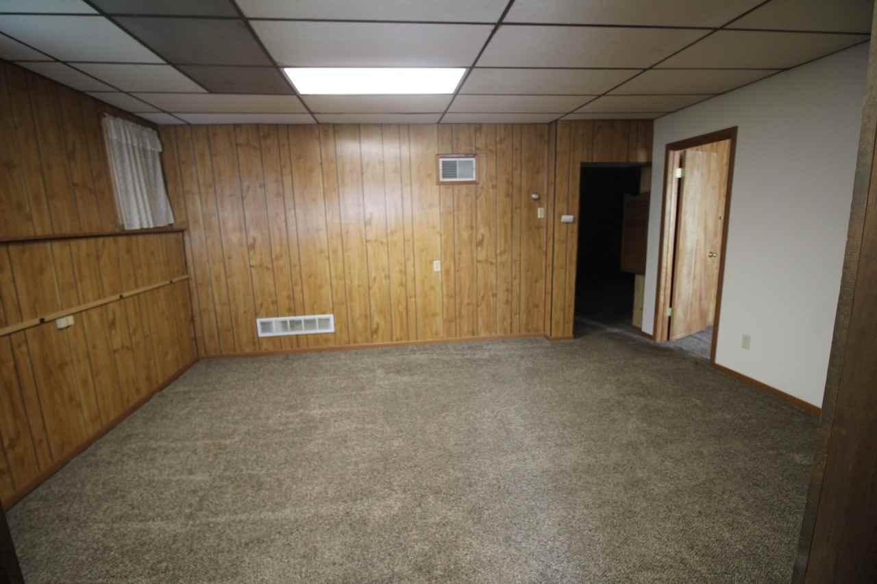 504 Wollan St #2 - Photo 3 of 9