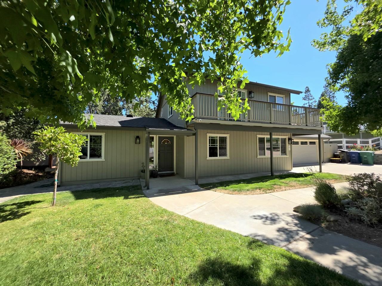 3310 Manzana St #NA - Photo 3 of 31