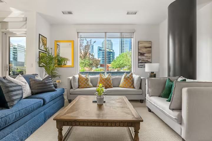 206 Alura - Photo 3 of 37