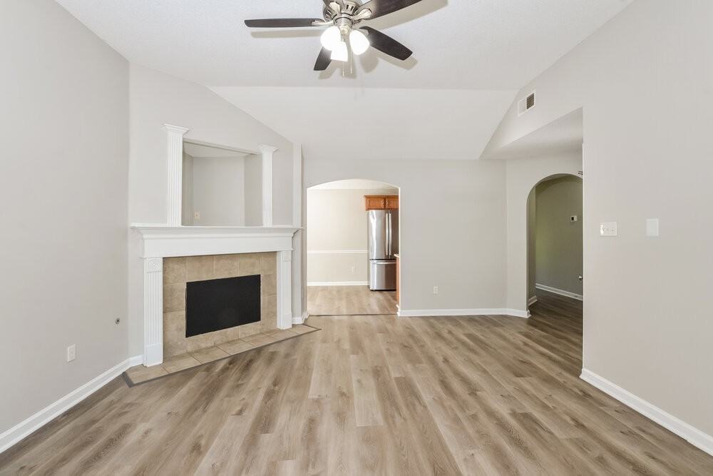 1153 Cross Valley Cv - Photo 3 of 16