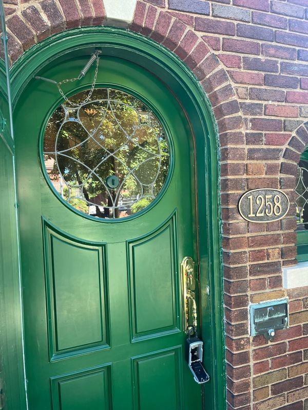 1258 Lakepointe St - Photo 3 of 14