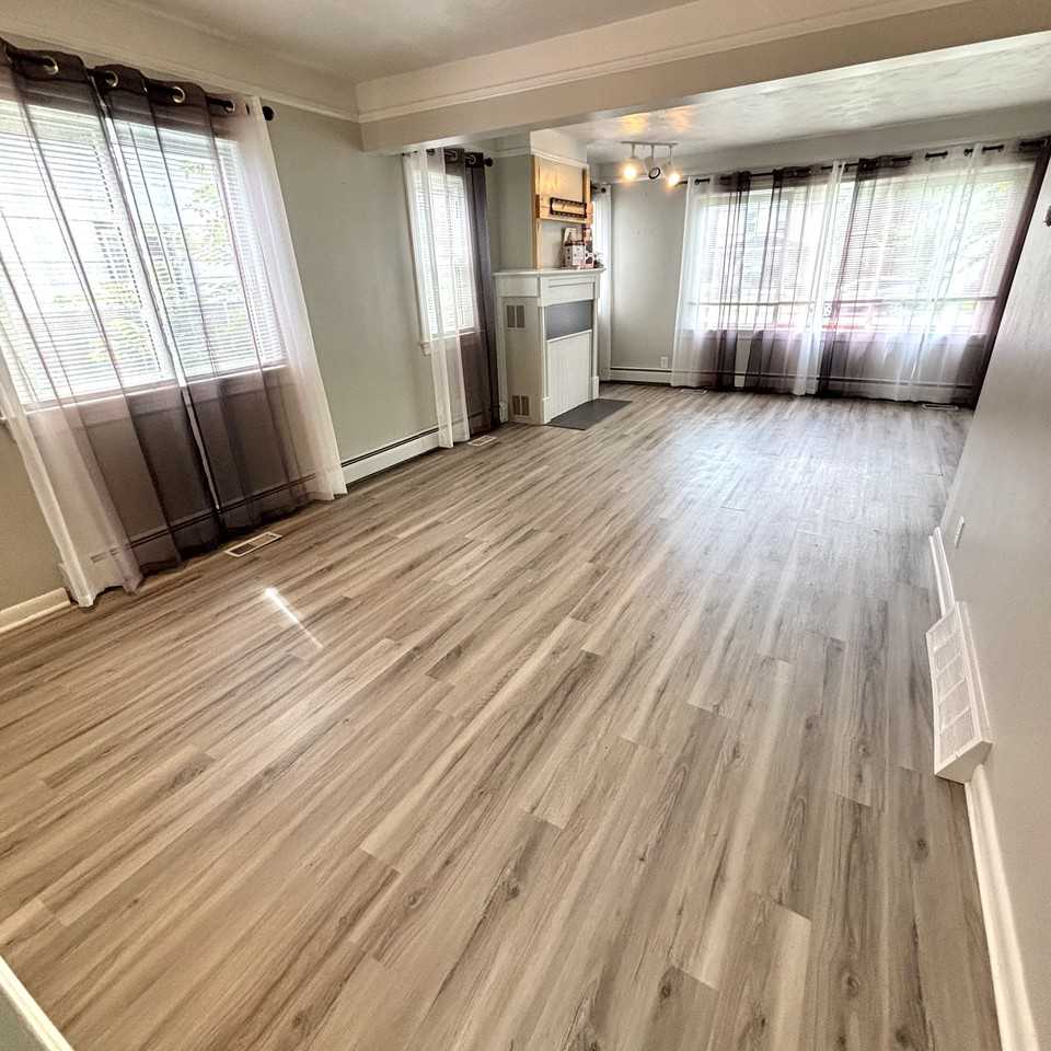 741 Banghart Street - Photo 3 of 10