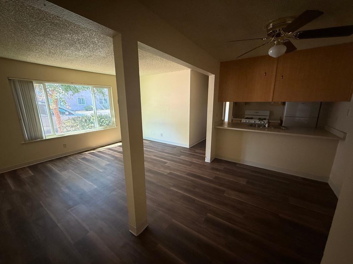 729 Nord Avenue - Photo 4 of 8