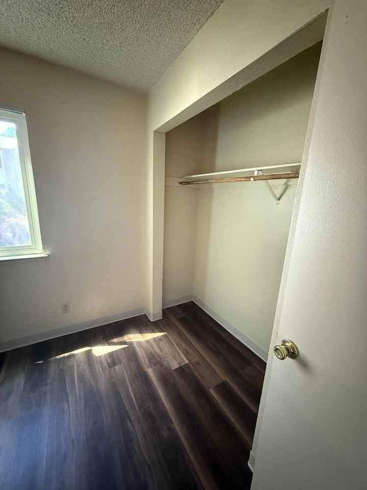 729 Nord Avenue - Photo 2 of 8