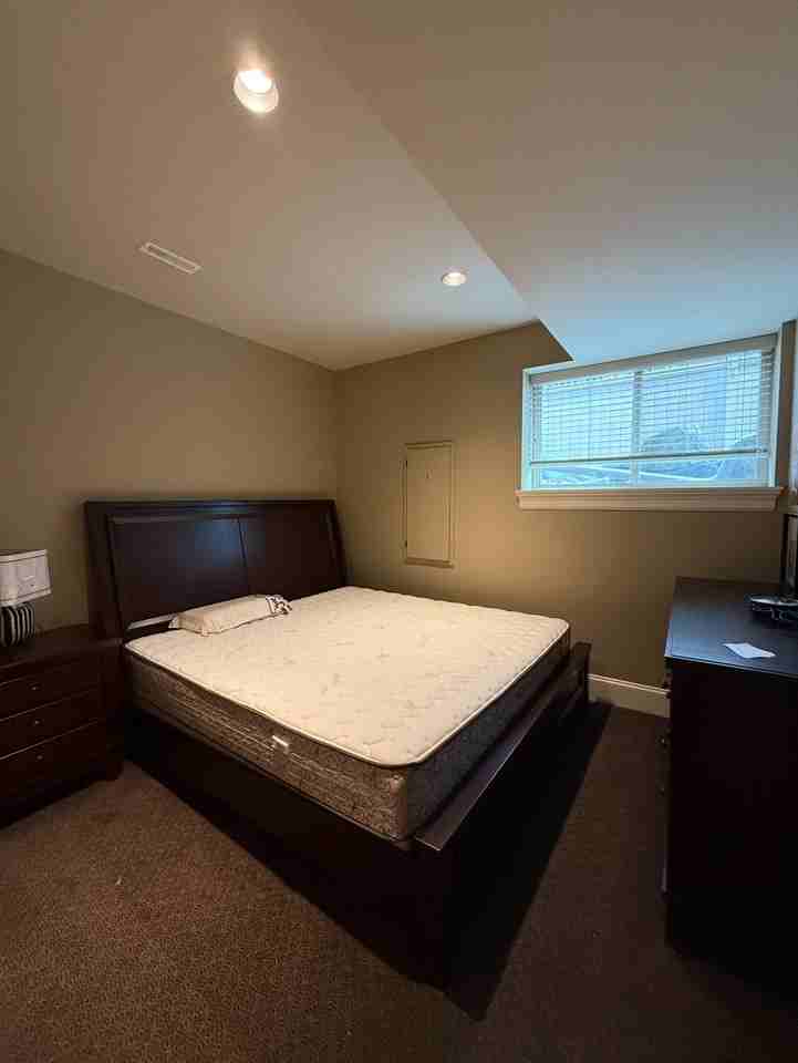 3899 159 Street - Photo 5 of 7