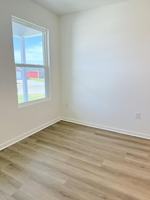 featured image of 214 Eagle Edge Ave