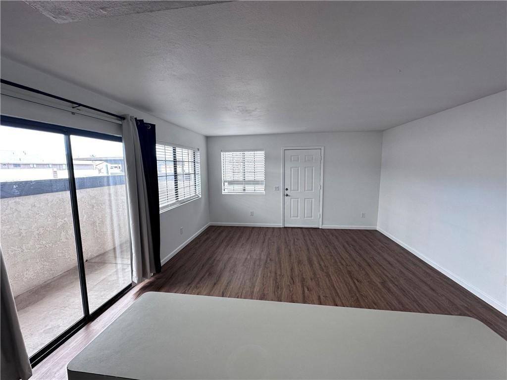 1190 Ramar Rd - Photo 2 of 18