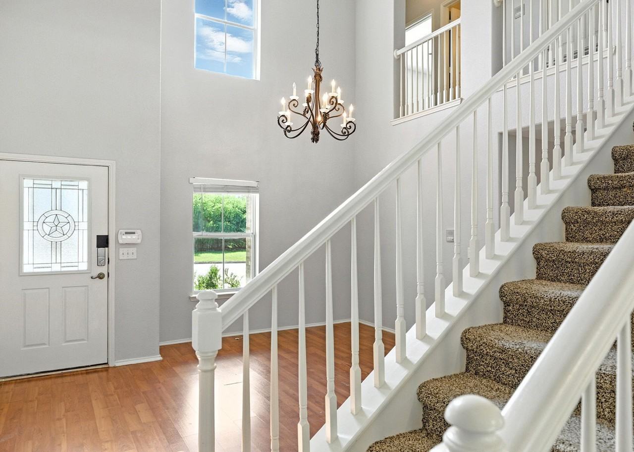 2024 N Ranch Estates Blvd - Photo 2 of 27