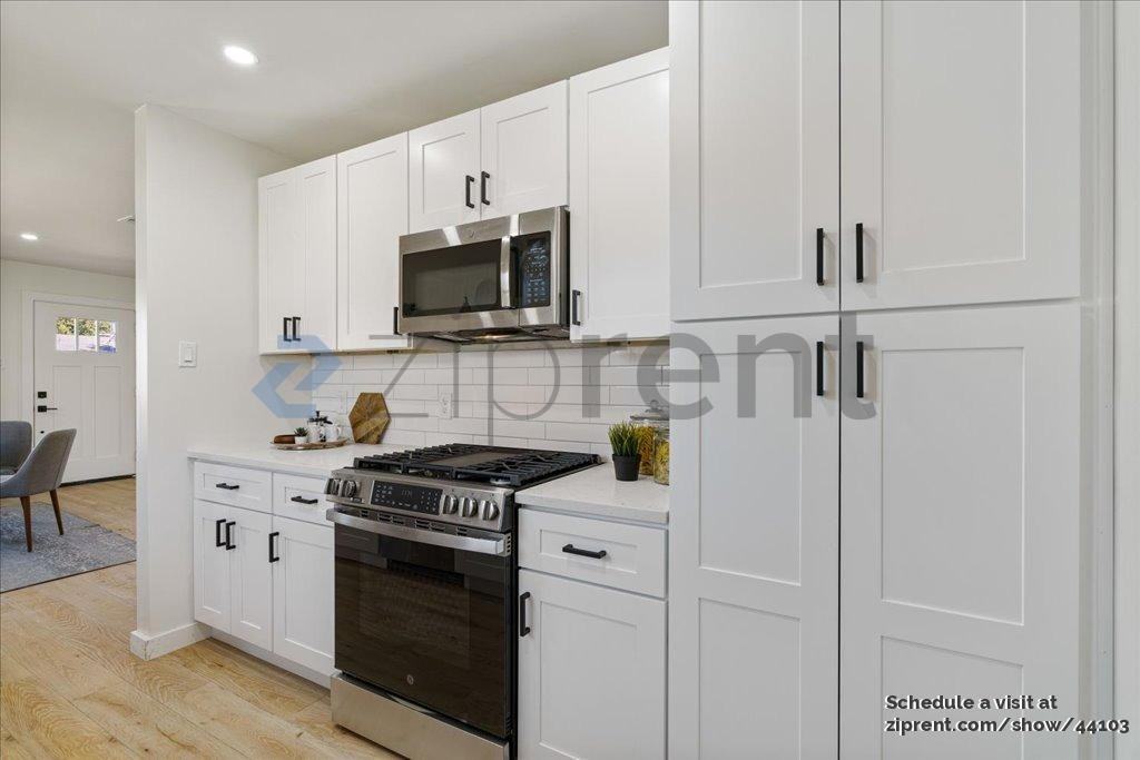 6811 Montana St - Photo 5 of 21