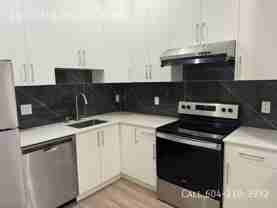 3347 155b St #BS - Photo 1 of 1