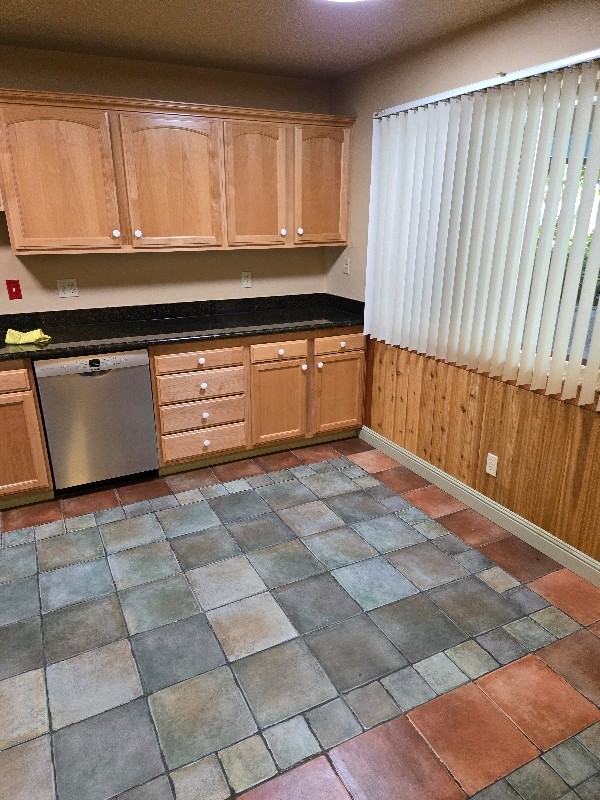 7300 Boris Ct #4 - Photo 3 of 11