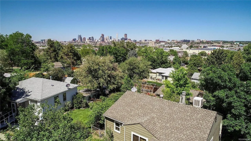 76 S Canosa Way - Photo 2 of 19