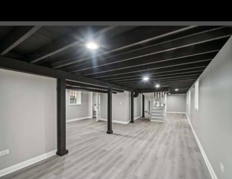 1329 W 71st St - Photo 3 of 6
