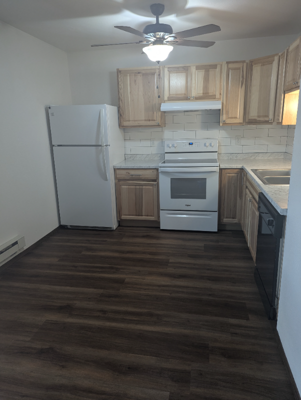 5417 Eastview St #5417 - Photo 2 of 8