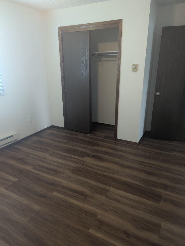 5417 Eastview St #5417 - Photo 3 of 8