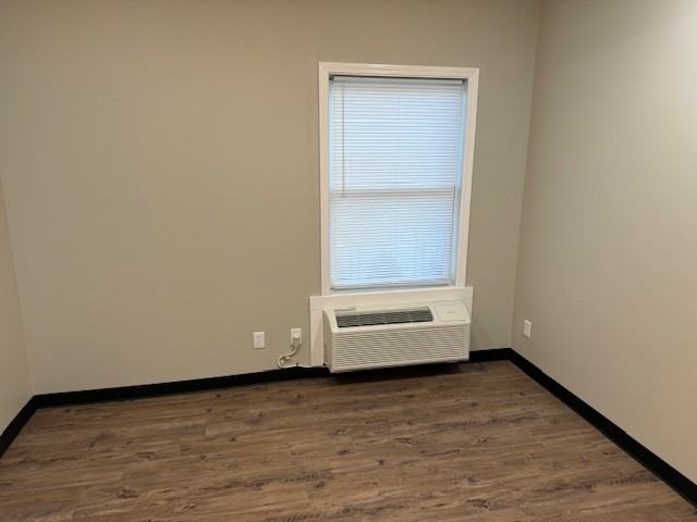 1008 North Rolla St. - Photo 4 of 48