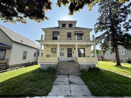 featured image of 1303 S 19th St